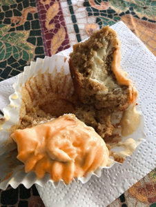 pumpkin cupcake cream cheese filling