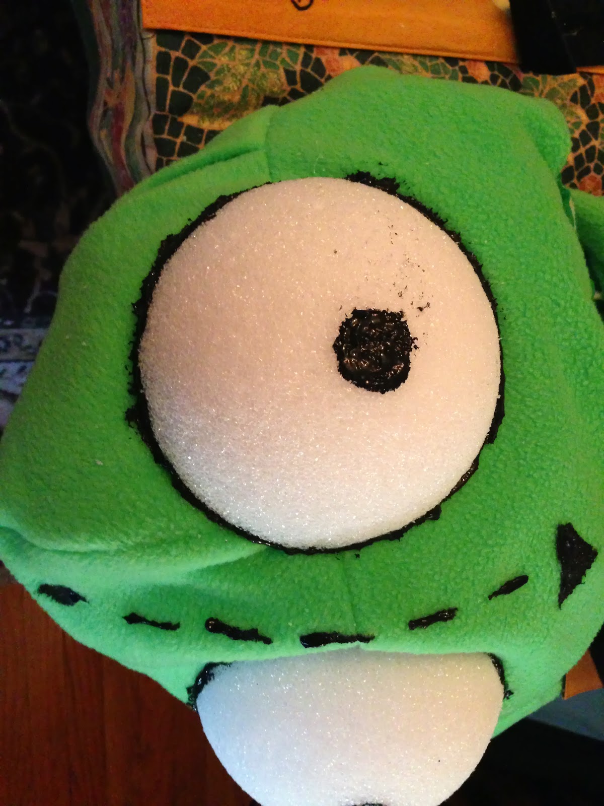 CRAFTS: How to make a GIR Dog costume from the show Invader Zim »  UrbanDomesticDiva